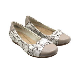 Baretraps Women's Slip-on Flats 8 1/2 M